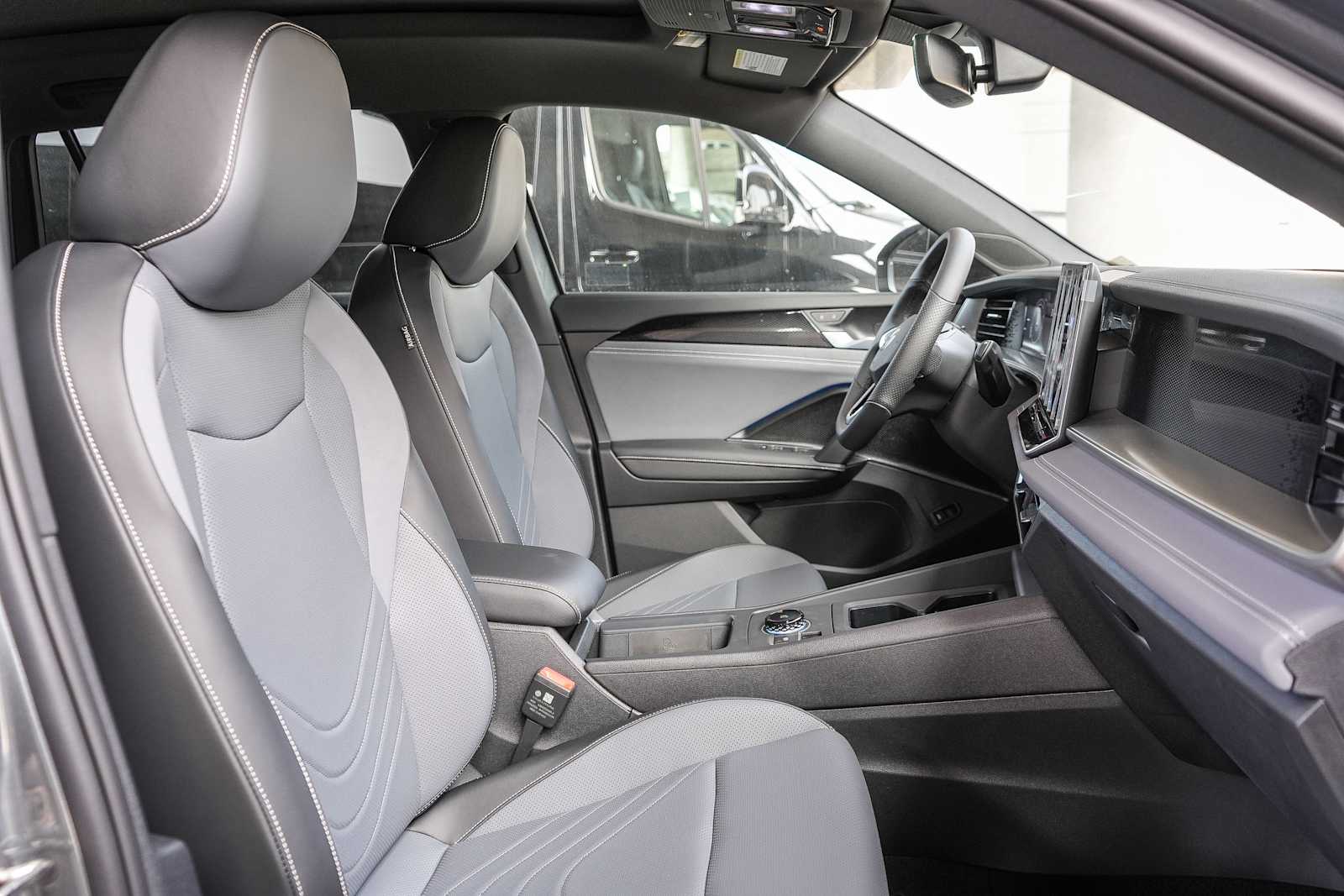 Thumbnail: 2026 Volkswagen Tiguan - 18