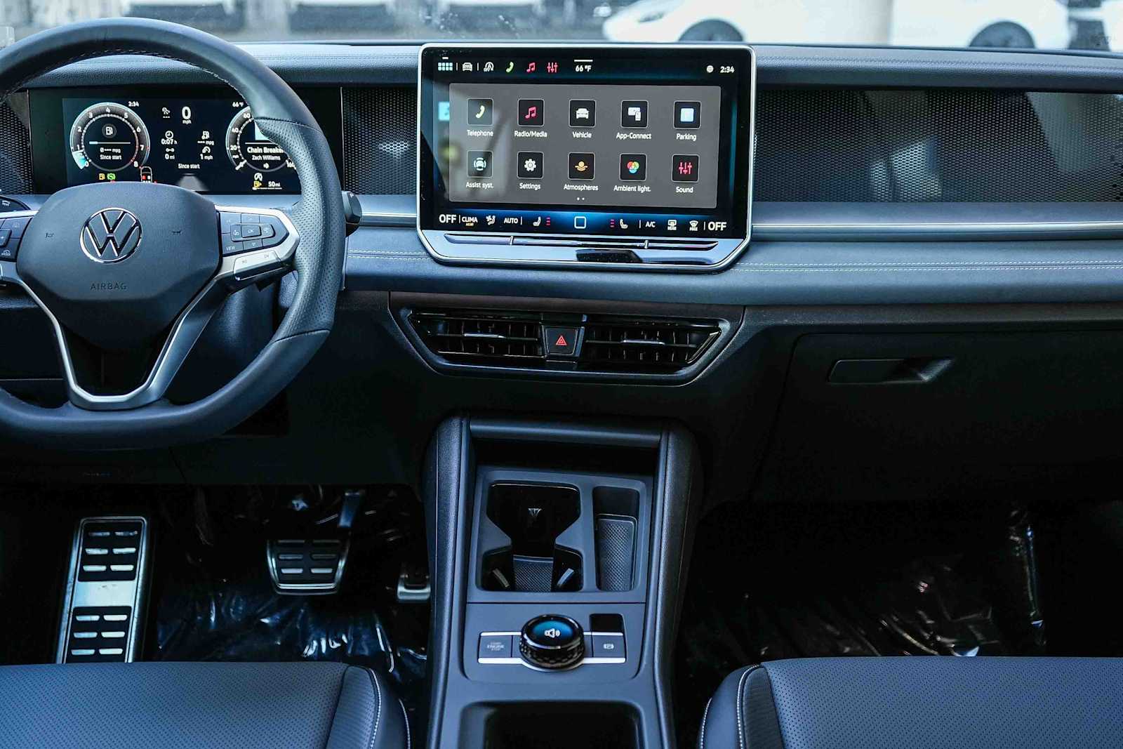 Thumbnail: 2026 Volkswagen Tiguan - 15