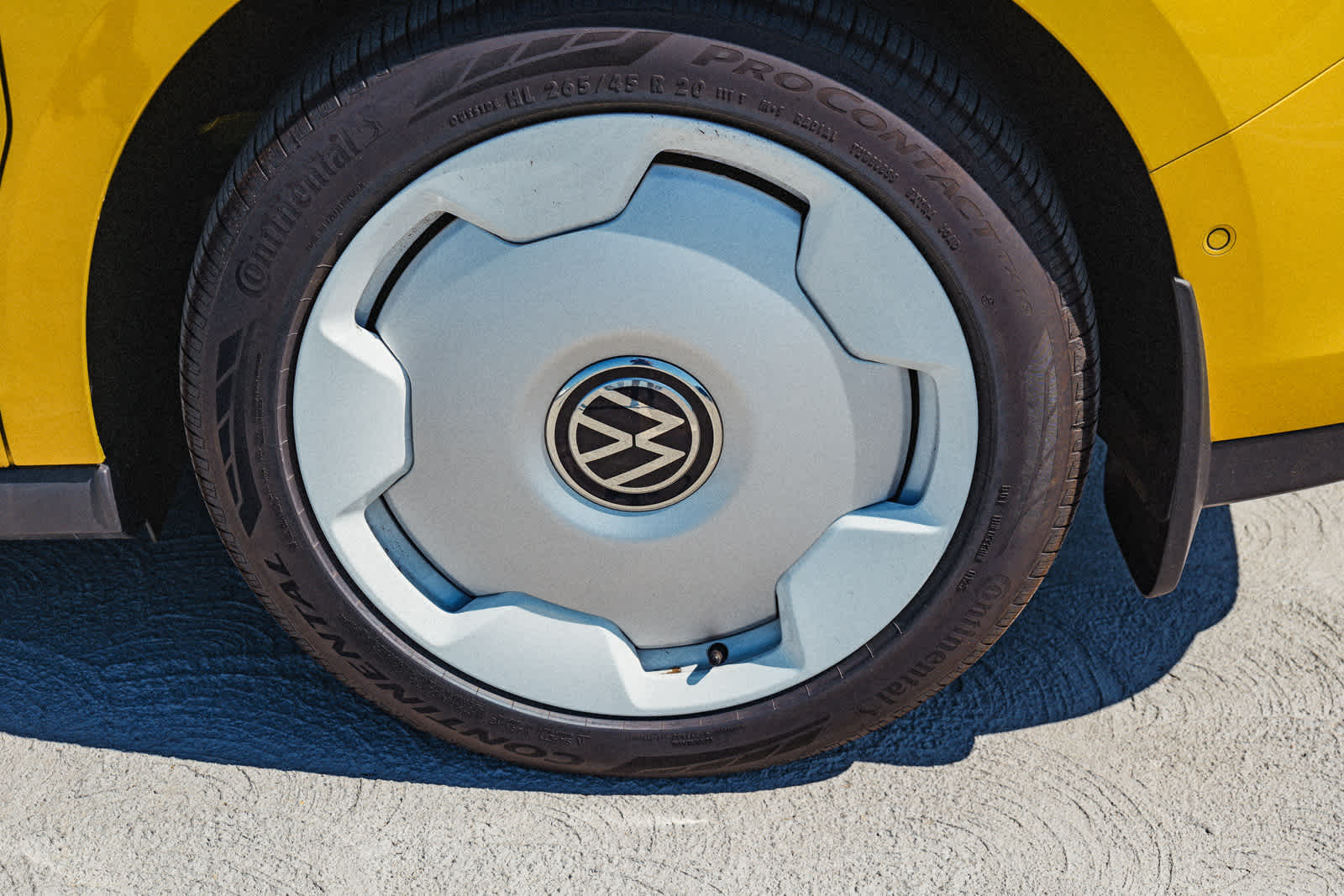 Thumbnail: 2025 Volkswagen ID.Buzz - 12