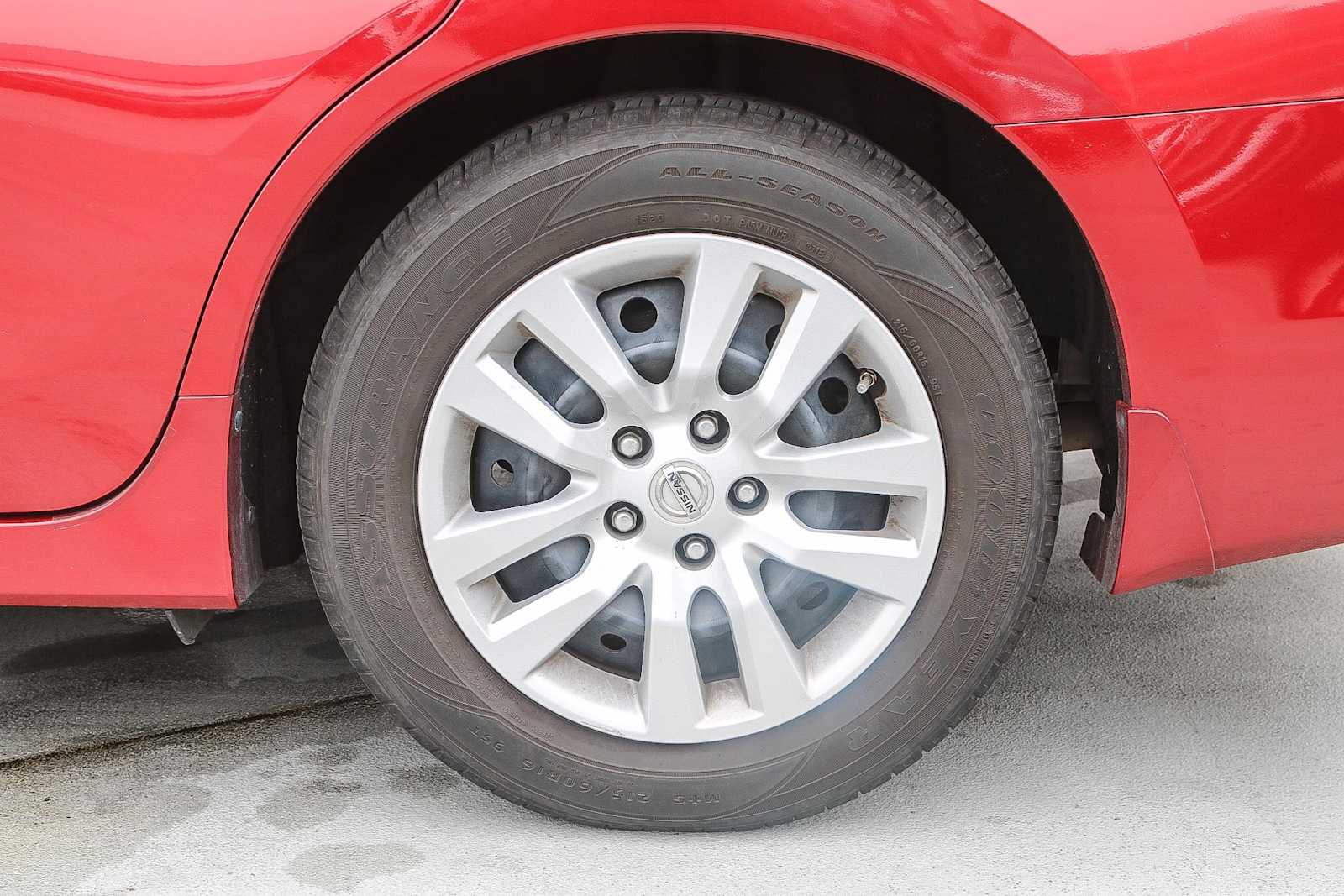 Thumbnail: 2013 Nissan Altima - 12