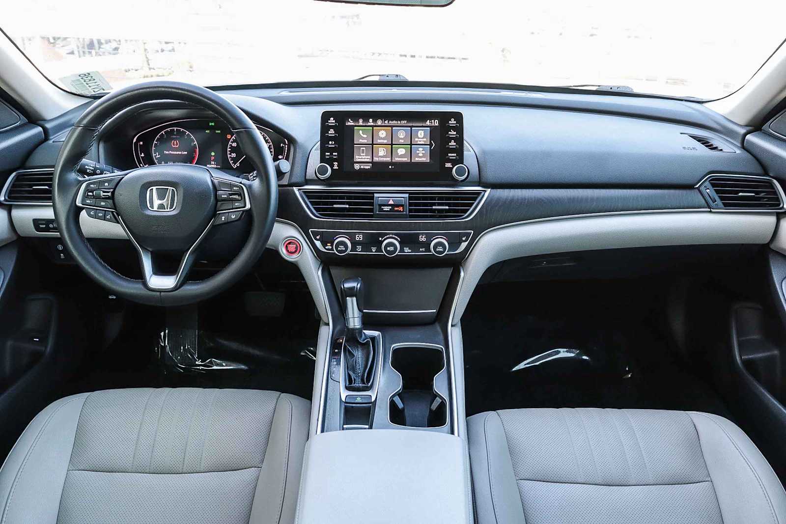 Thumbnail: 2019 Honda Accord - 12
