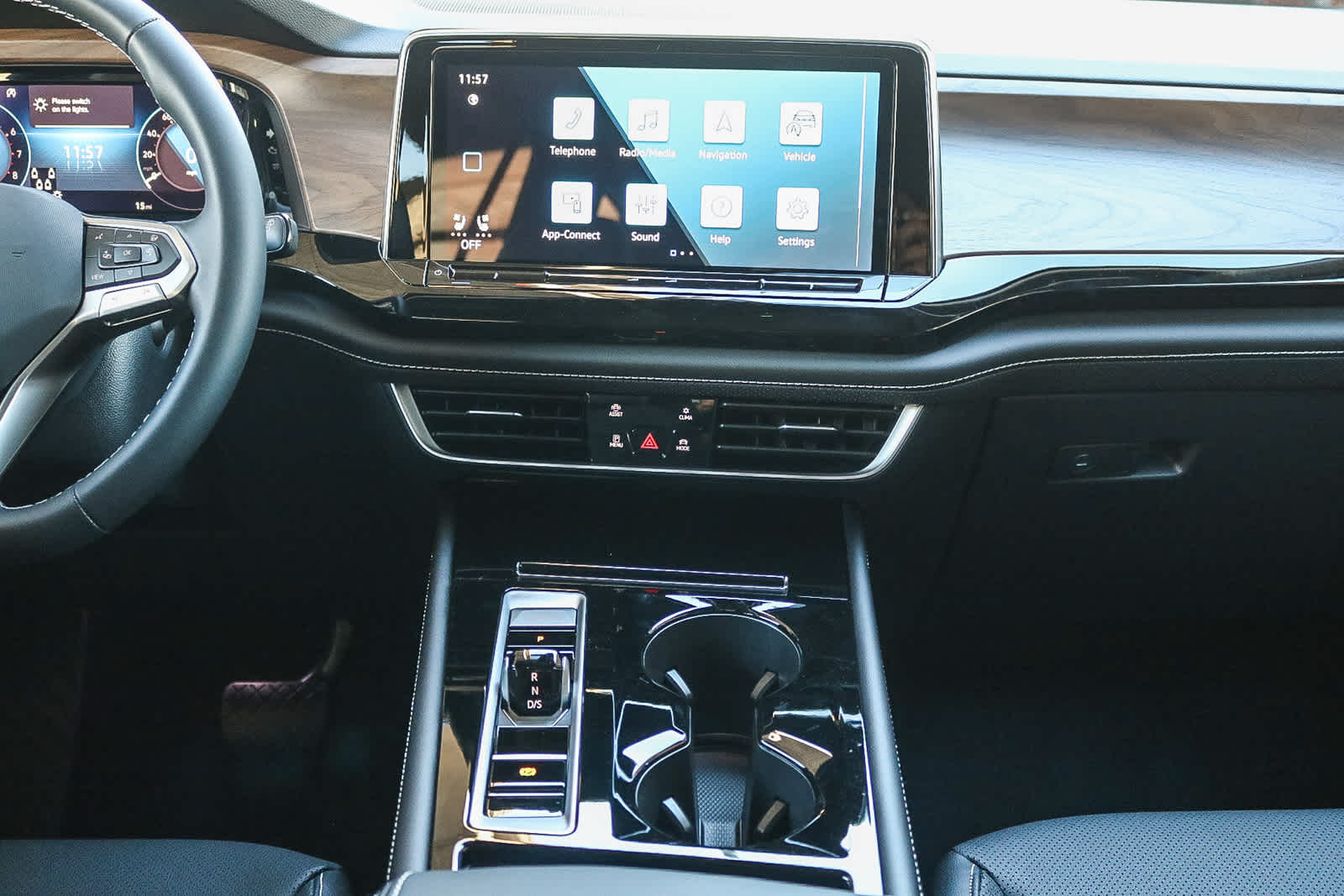 Thumbnail: 2026 Volkswagen Atlas - 15