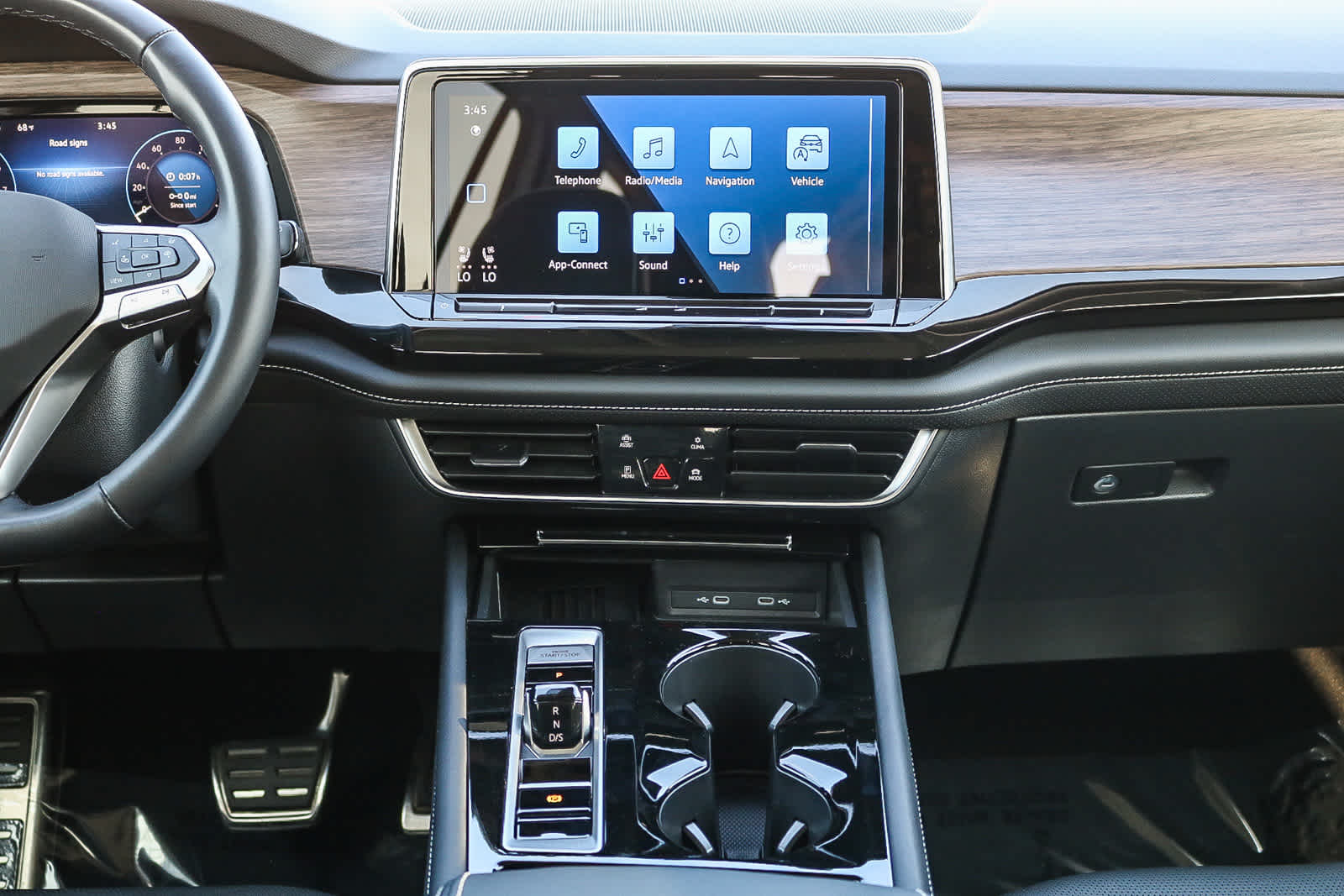 Thumbnail: 2025 Volkswagen Atlas - 13