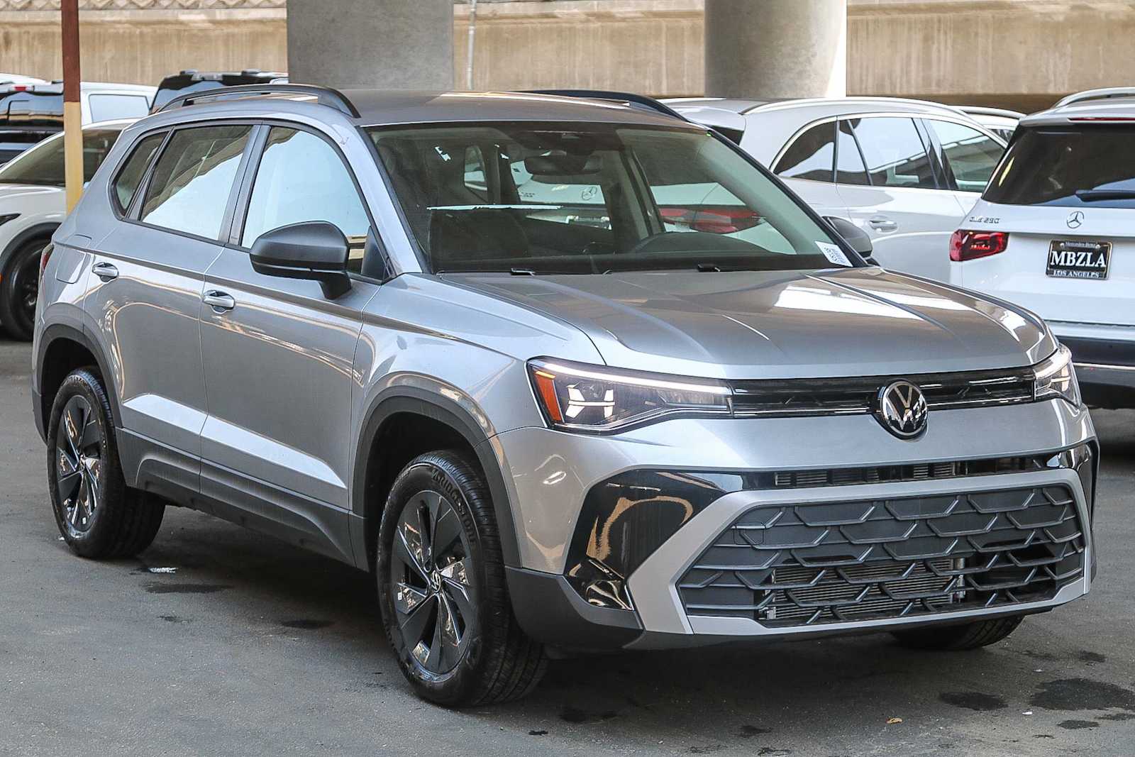 Thumbnail: 2025 Volkswagen Taos - 3