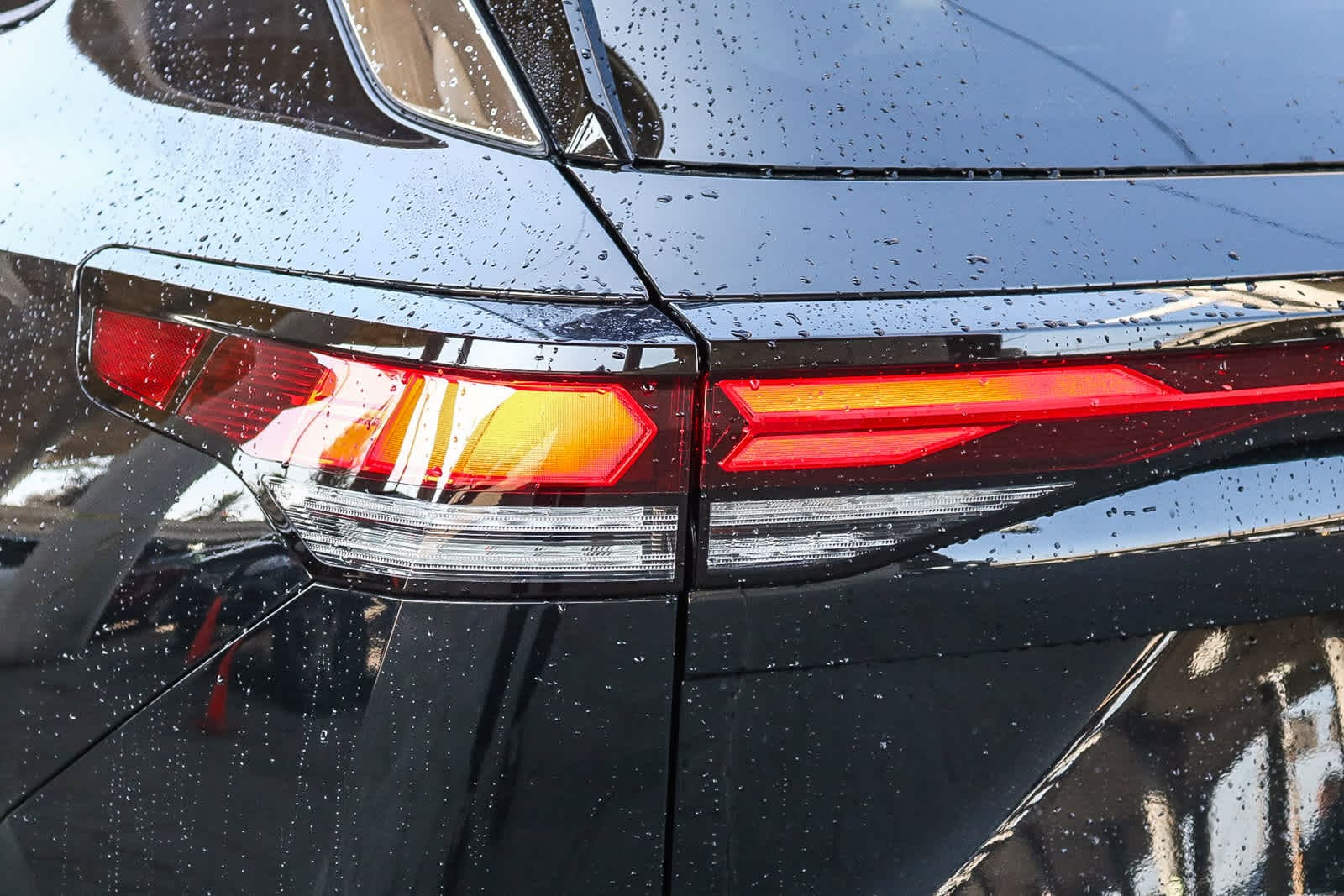 Thumbnail: 2025 Volkswagen Tiguan - 9