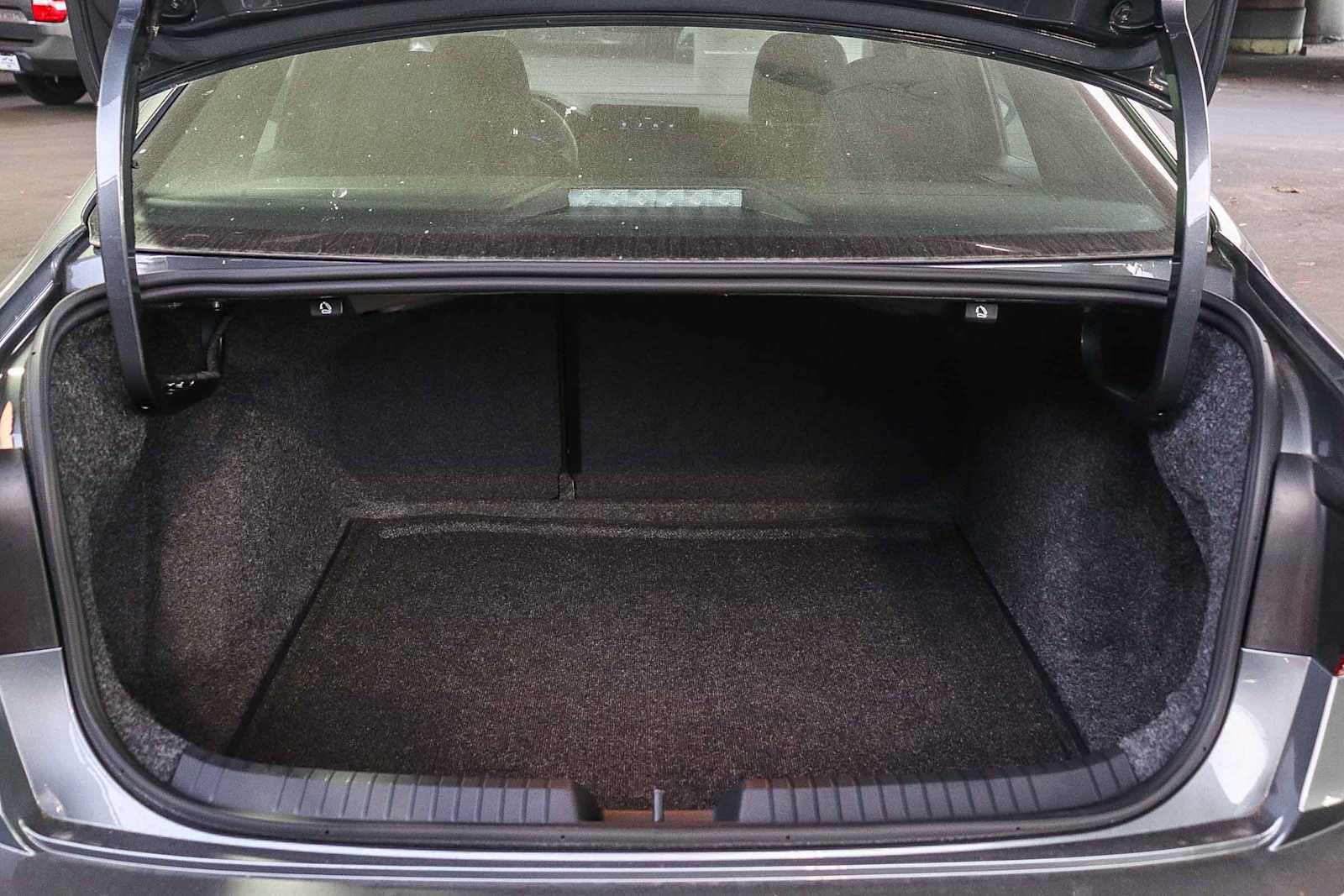 Thumbnail: 2026 Volkswagen Jetta - 12