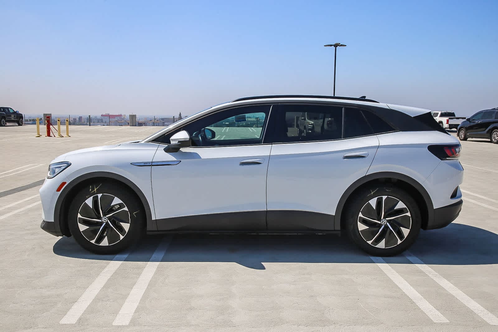 Thumbnail: 2021 Volkswagen ID.4 - 13