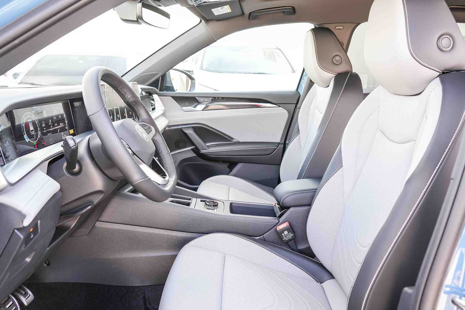 Thumbnail: 2026 Volkswagen Tiguan - 19