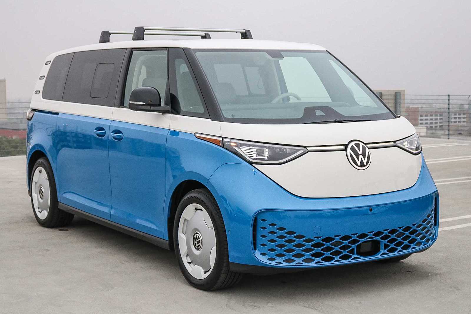 2025 Volkswagen ID. Buzz photo 3