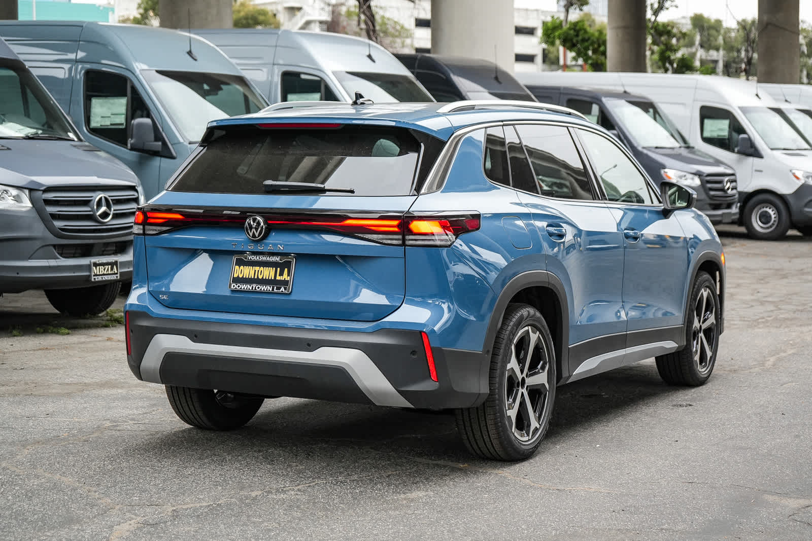 Thumbnail: 2026 Volkswagen Tiguan - 1