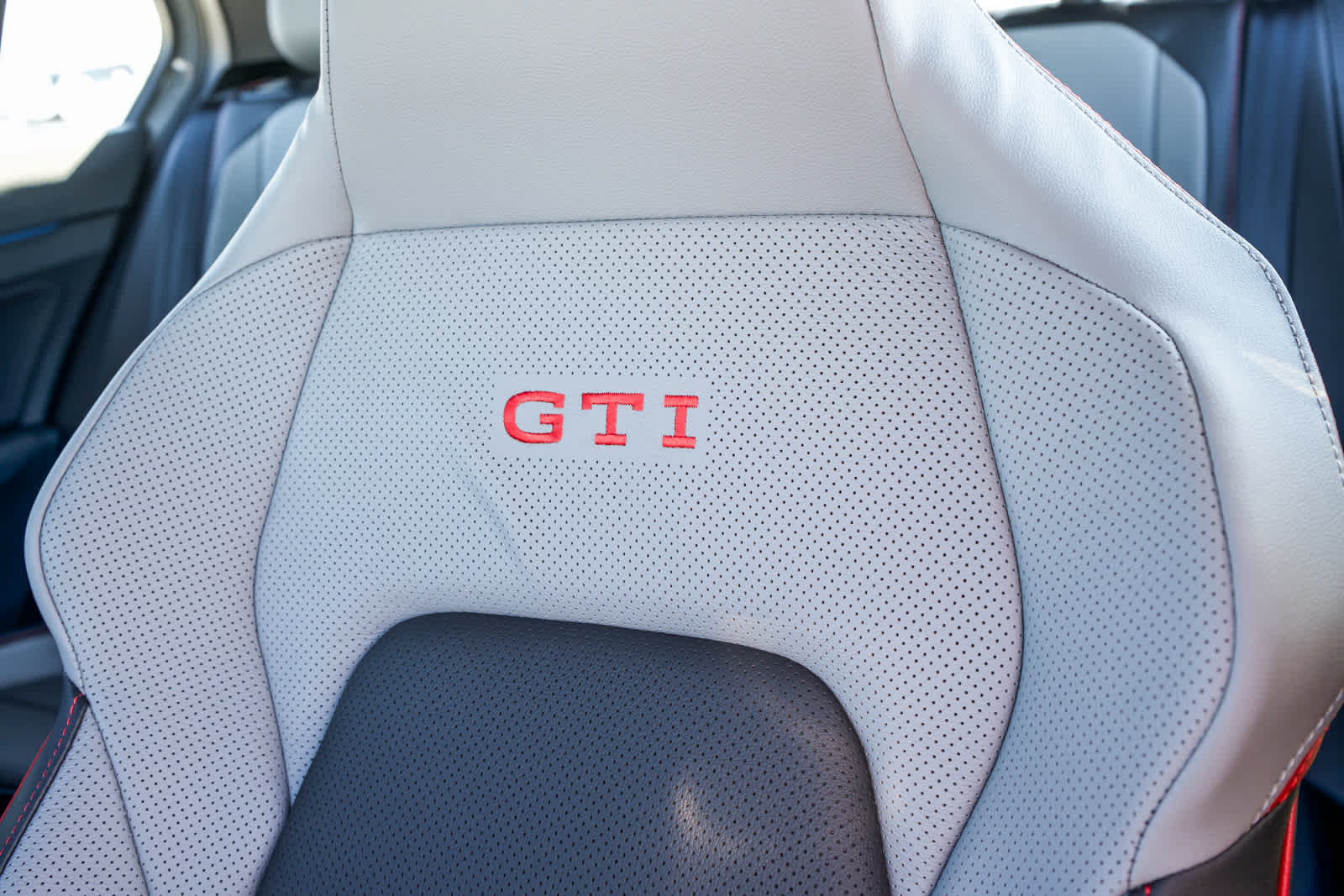 Thumbnail: 2026 Volkswagen Golf - 25