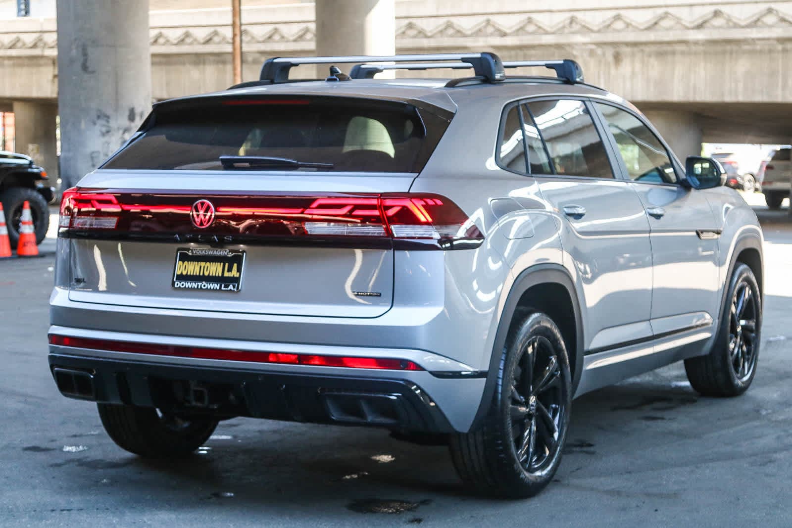 Thumbnail: 2026 Volkswagen Atlas - 6