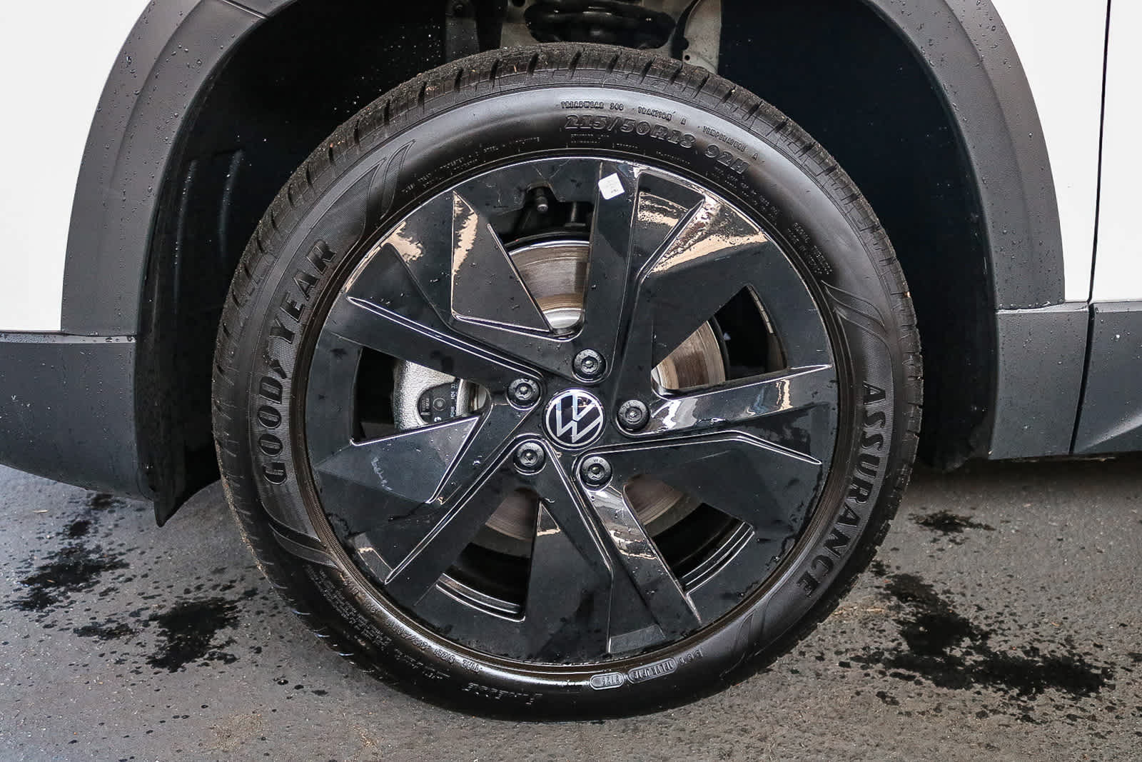 Thumbnail: 2025 Volkswagen Taos - 11