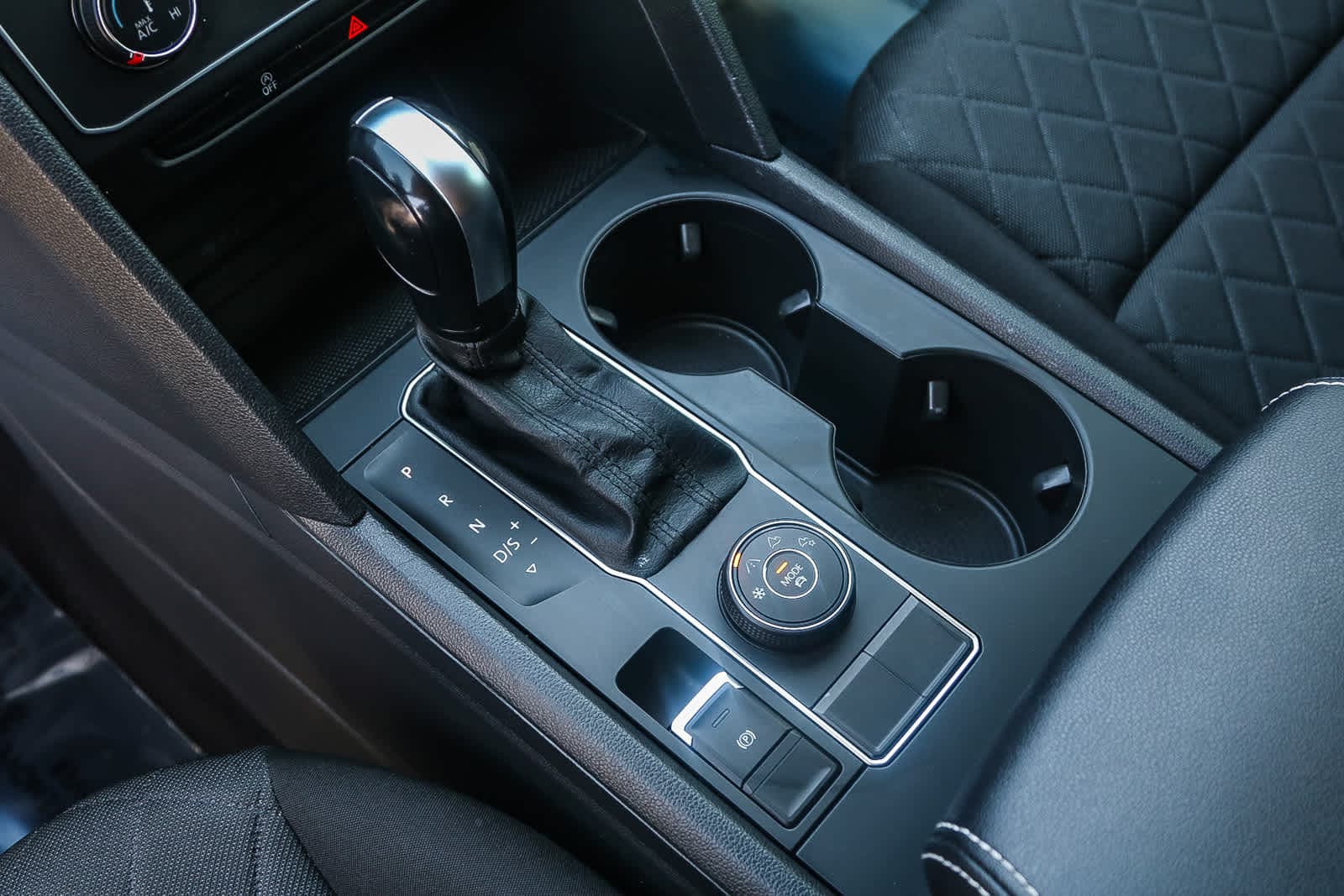 Thumbnail: 2021 Volkswagen Atlas - 20