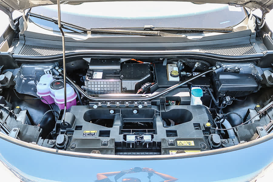 Thumbnail: 2025 Volkswagen ID.4 - 13