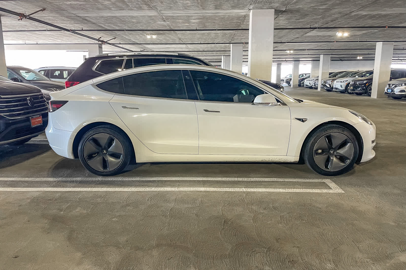 Thumbnail: 2019 Tesla Model 3 - 20