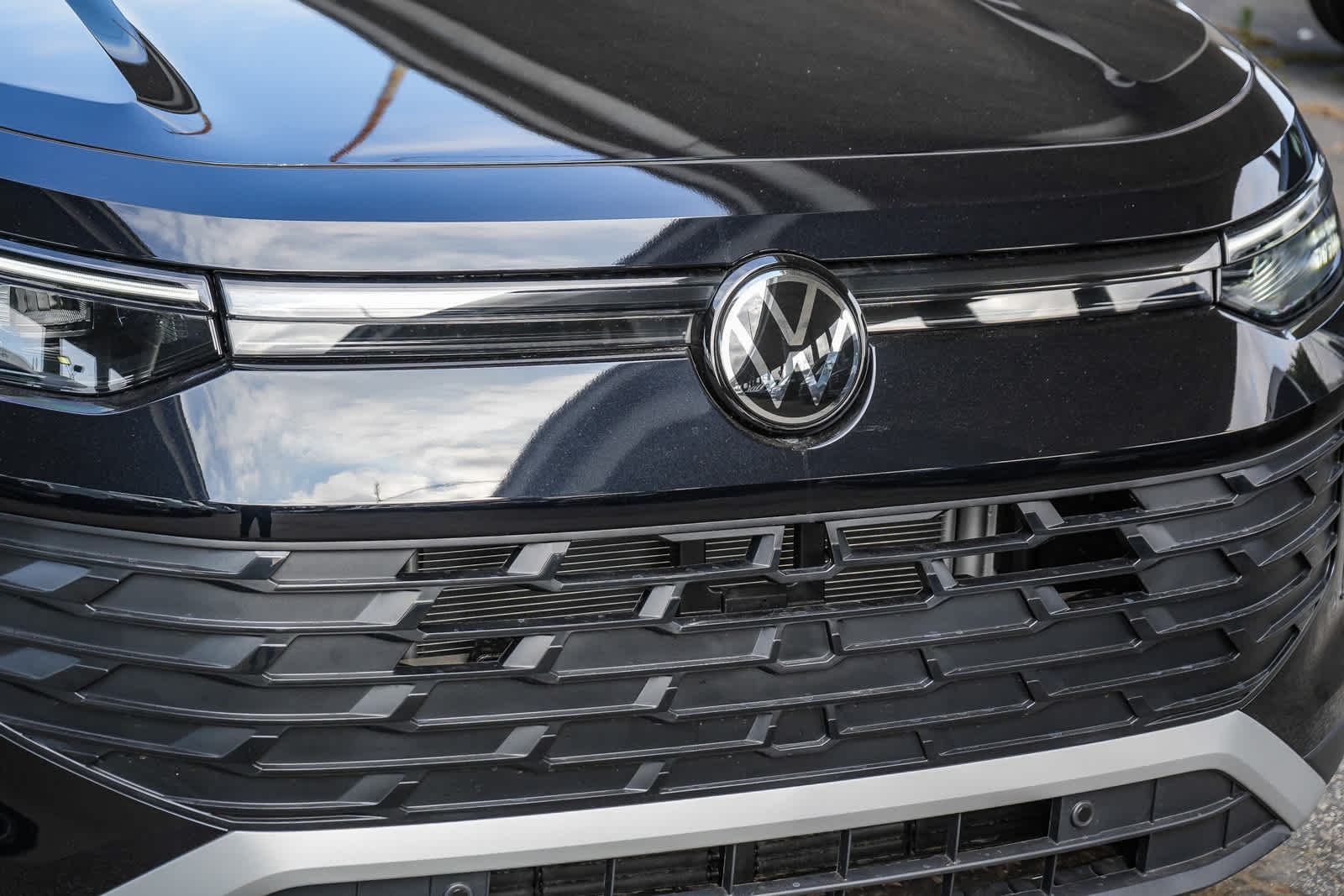 Thumbnail: 2026 Volkswagen Tiguan - 11