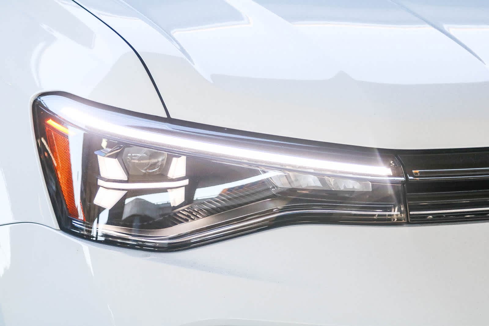 Thumbnail: 2025 Volkswagen Taos - 4