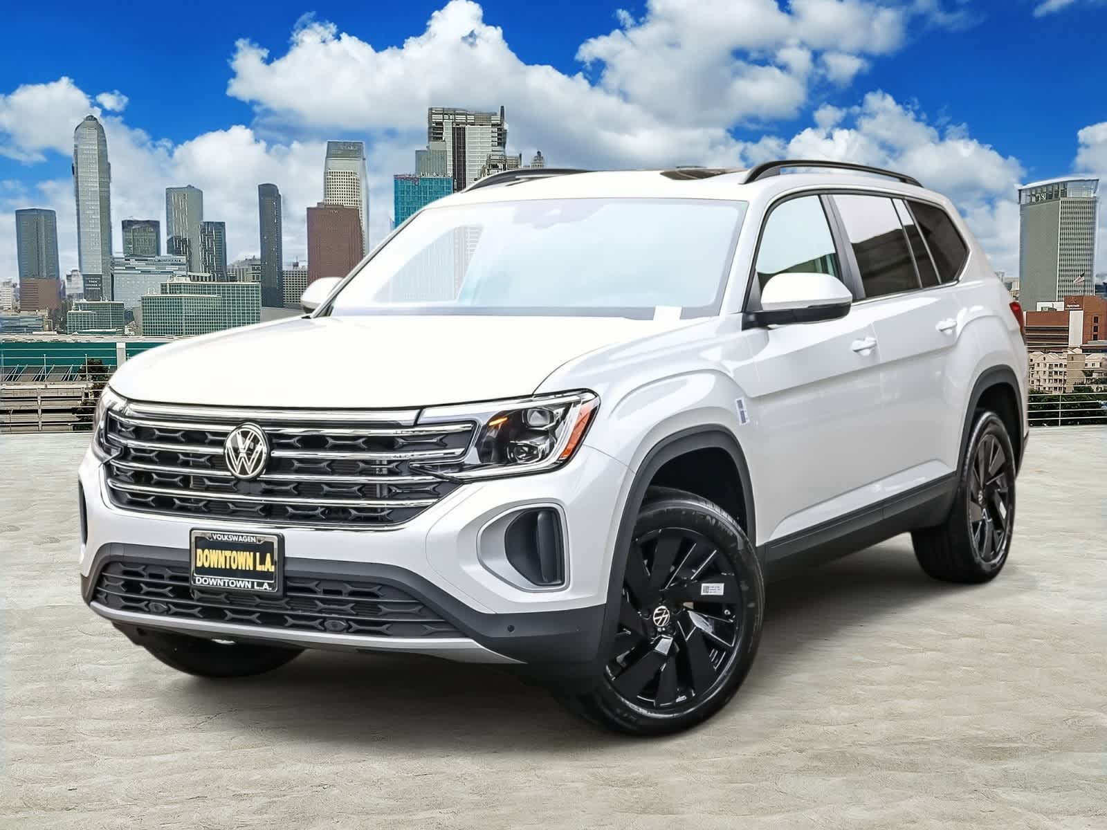 2026 Volkswagen Atlas 2.0T SE w/Tech's photo