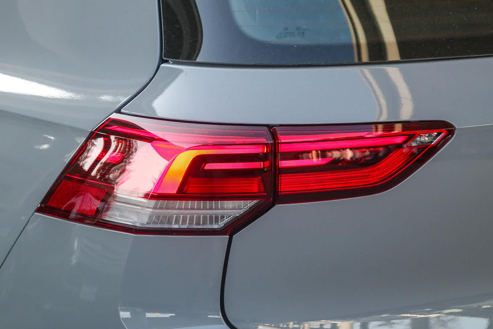 Thumbnail: 2025 Volkswagen Golf - 9