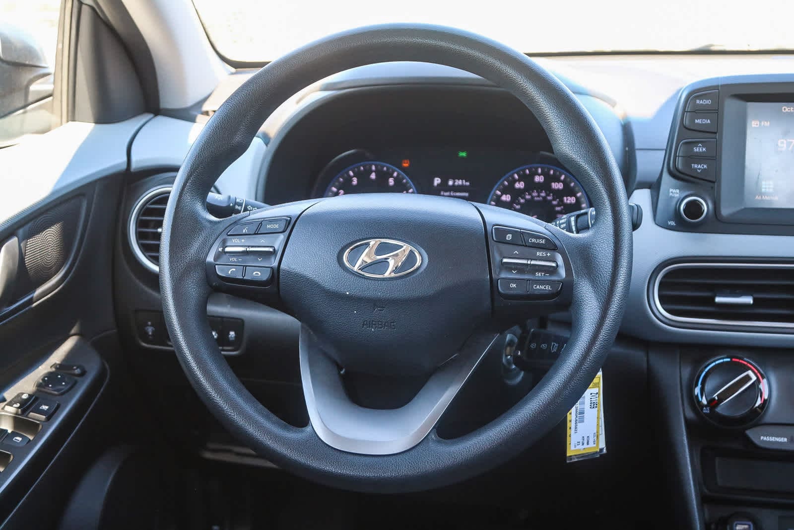 Thumbnail: 2021 Hyundai Kona - 18