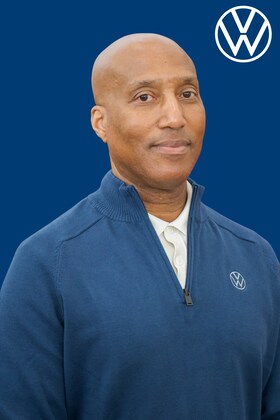 Staff member Mickey Gaines from ID_f4cd7918bf98