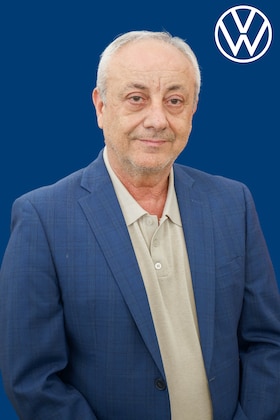 Staff member Vlad Mailyan from ID_f4cd7918bf98