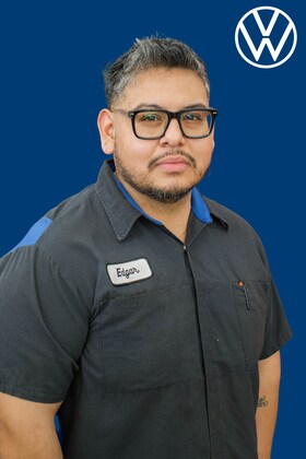 Staff member Edgar Ramirez from ID_322b90aea5b7
