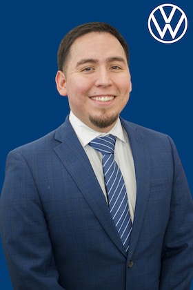 Staff member Andrew Vega from ID_f4cd7918bf98