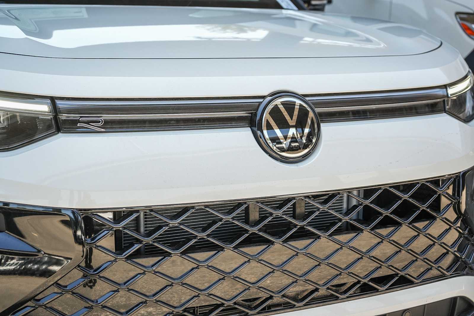 Thumbnail: 2026 Volkswagen Tiguan - 11