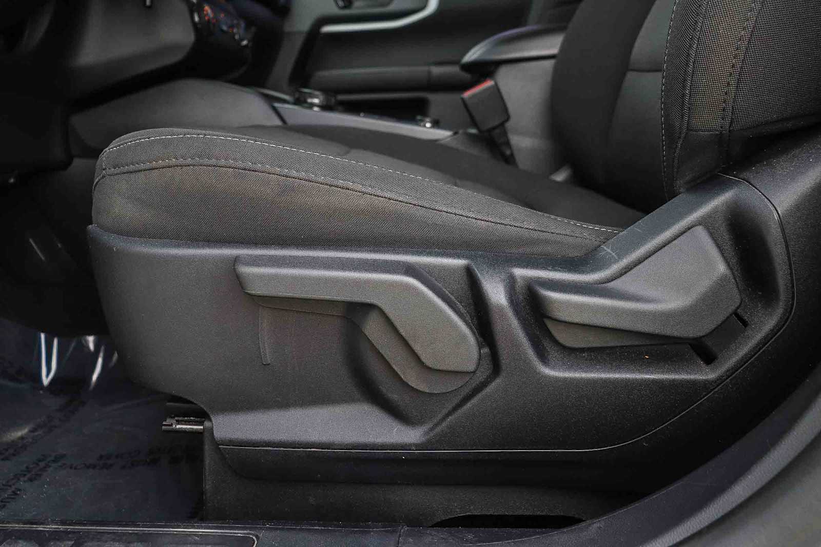 Thumbnail: 2021 Ford Bronco Sport - 23