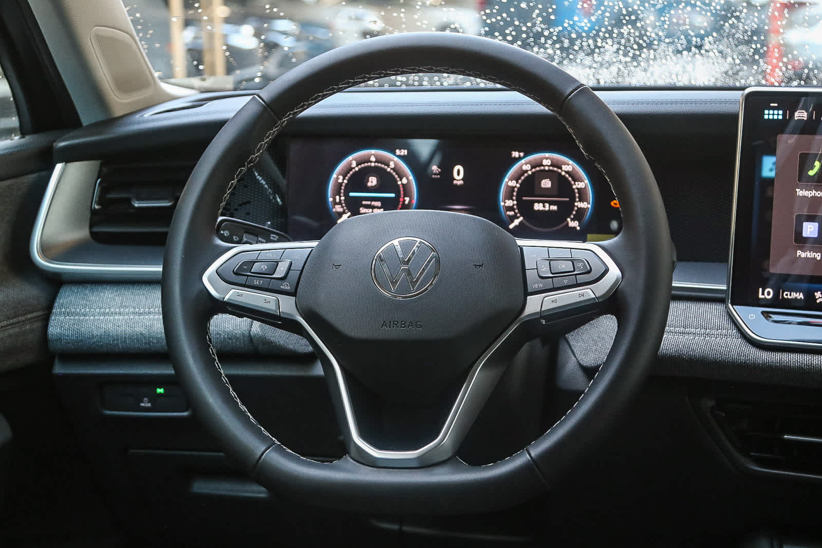 Thumbnail: 2025 Volkswagen Tiguan - 14