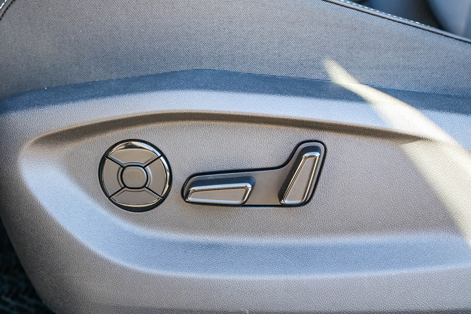 Thumbnail: 2026 Volkswagen Tiguan - 23