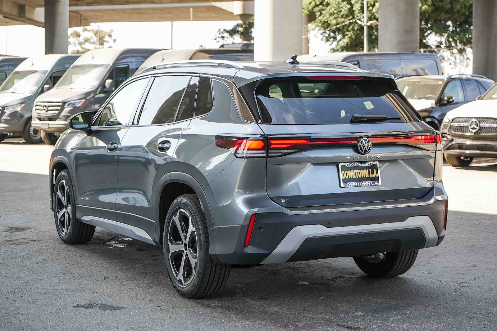 Thumbnail: 2026 Volkswagen Tiguan - 8