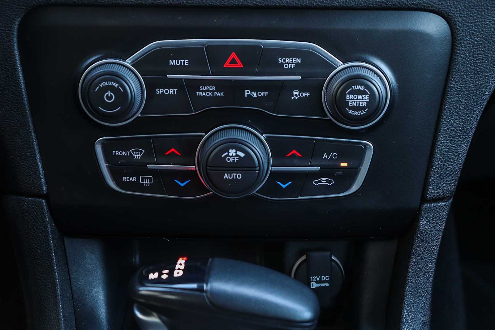 Thumbnail: 2022 Dodge Charger - 14