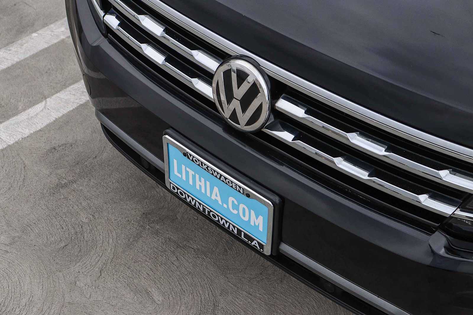 Thumbnail: 2018 Volkswagen Tiguan - 8