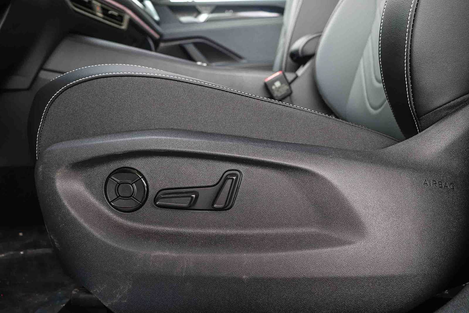 Thumbnail: 2026 Volkswagen Tiguan - 23