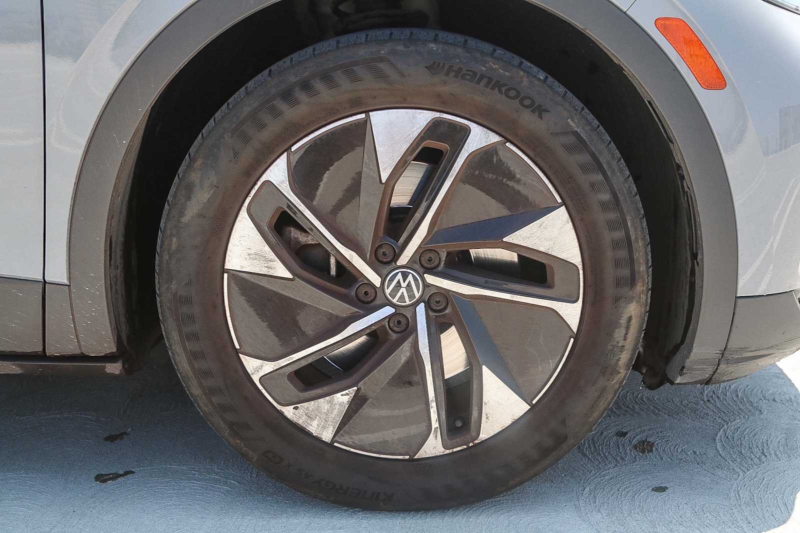 Thumbnail: 2021 Volkswagen ID.4 - 13