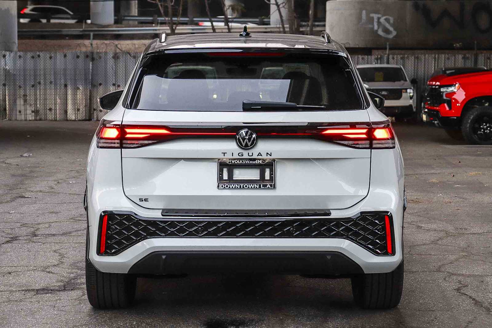 Thumbnail: 2026 Volkswagen Tiguan - 5