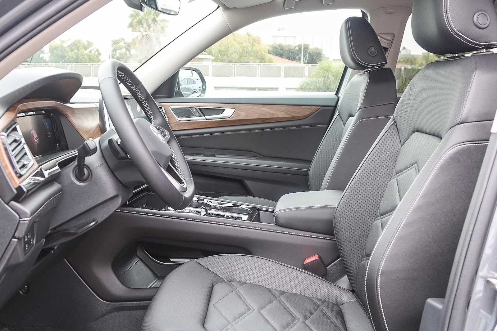 Thumbnail: 2025 Volkswagen Atlas - 19