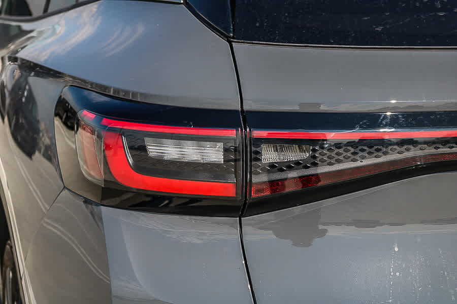 Thumbnail: 2025 Volkswagen ID.4 - 10