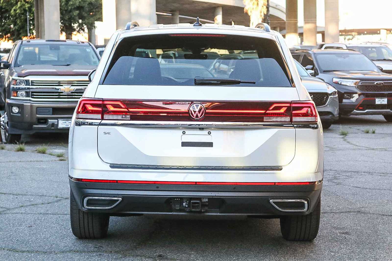 Thumbnail: 2026 Volkswagen Atlas - 7