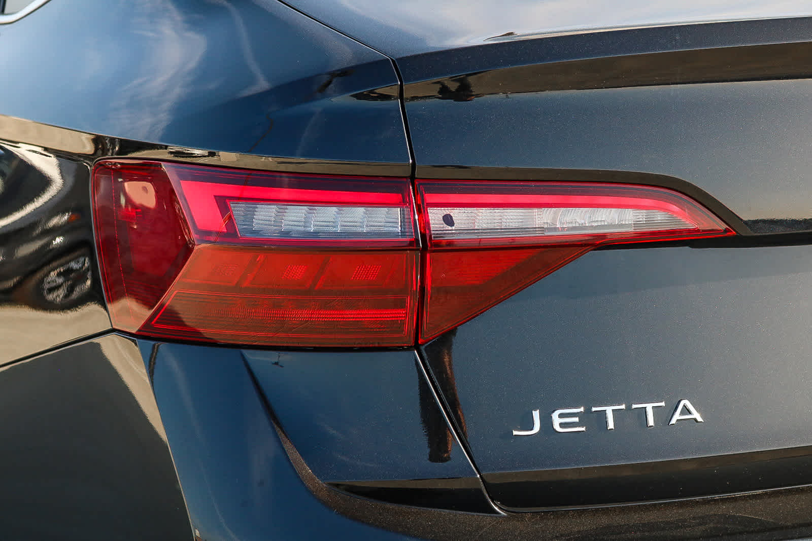 Thumbnail: 2024 Volkswagen Jetta - 9