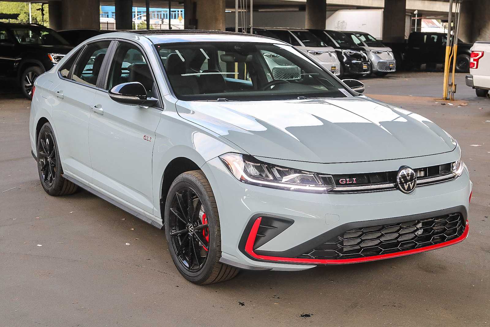 2025 Volkswagen Jetta GLI Autobahn photo 3