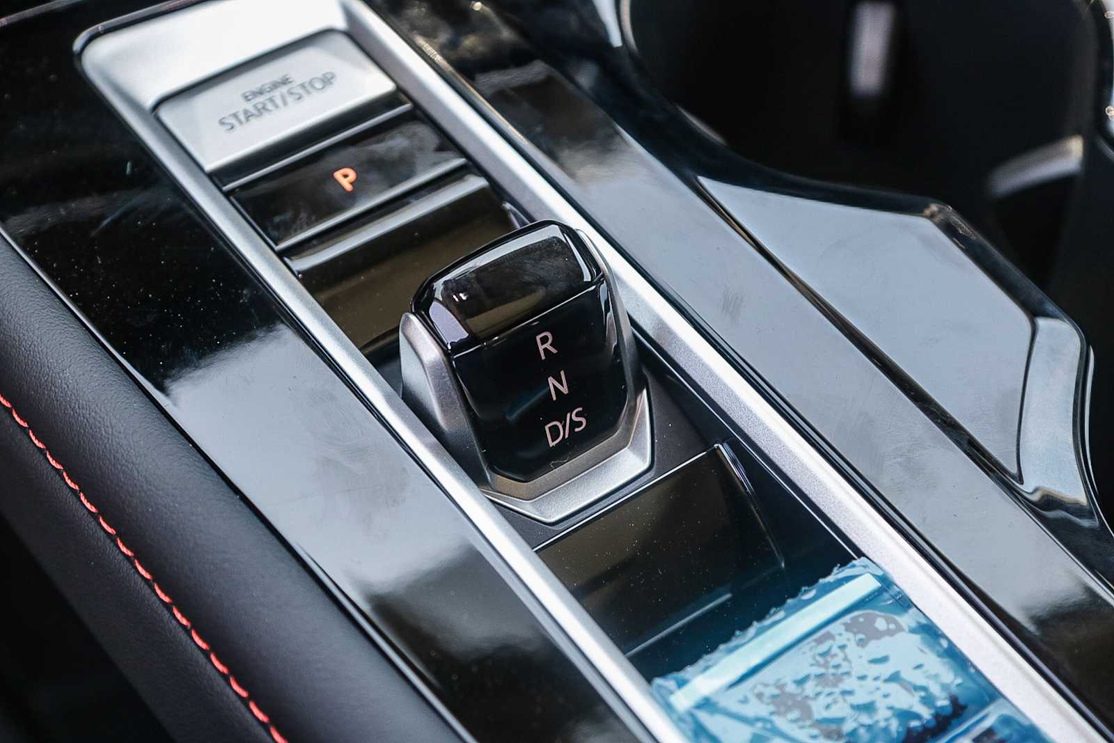 Thumbnail: 2025 Volkswagen Atlas - 22