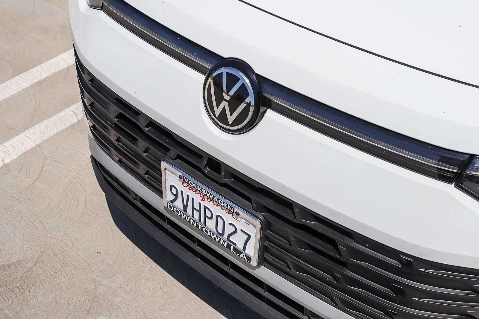 Thumbnail: 2025 Volkswagen Tiguan - 8