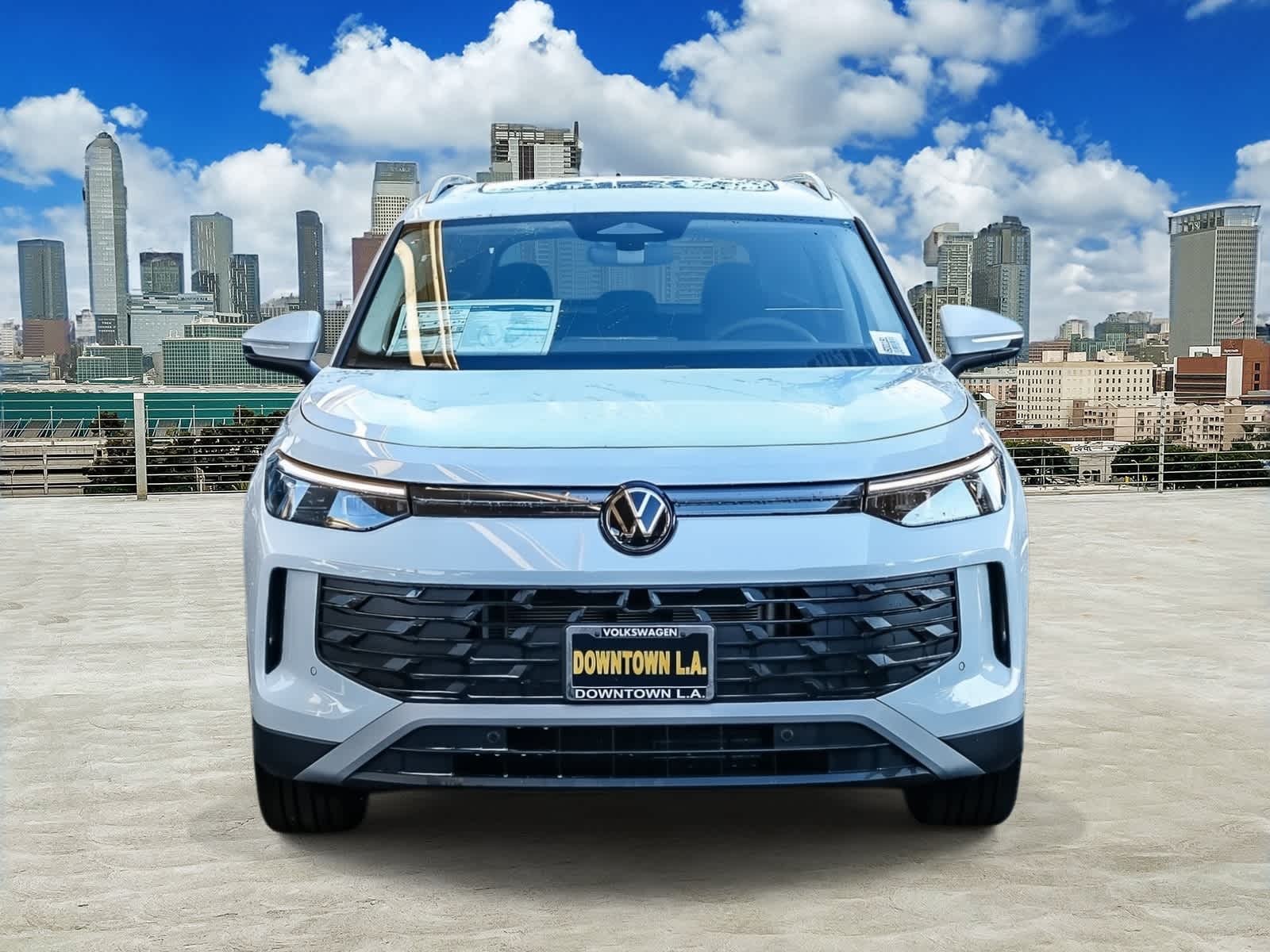 Thumbnail: 2026 Volkswagen Tiguan - 2