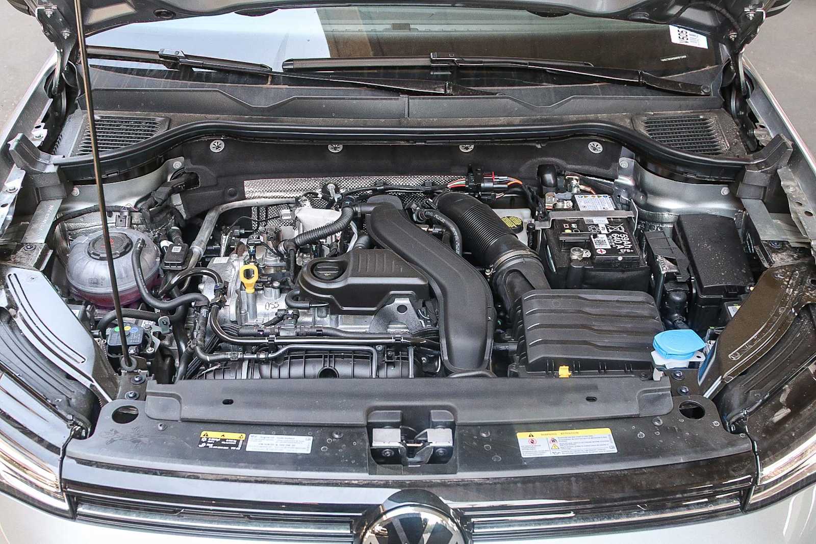 Thumbnail: 2025 Volkswagen Taos - 12