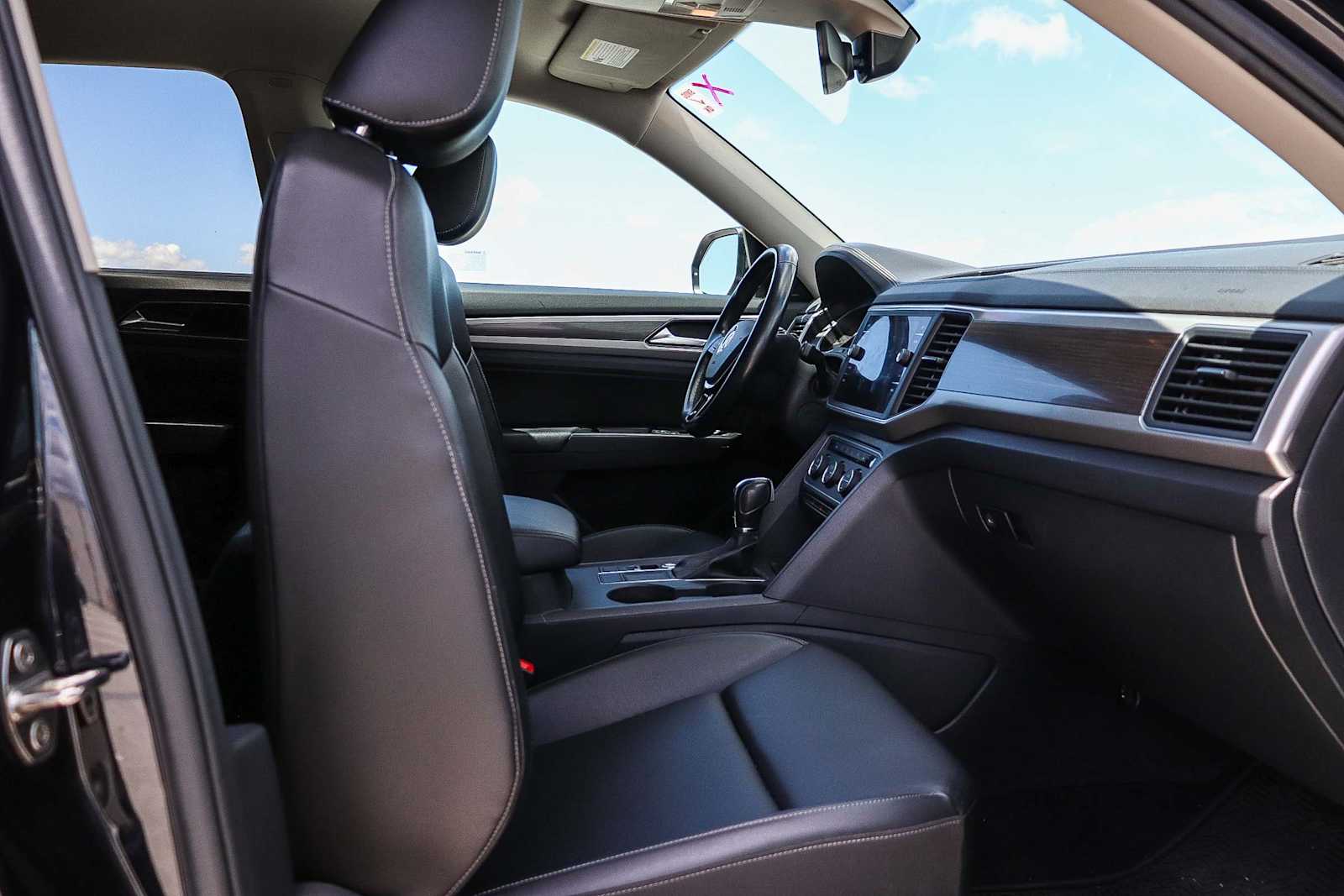 Thumbnail: 2019 Volkswagen Atlas - 15