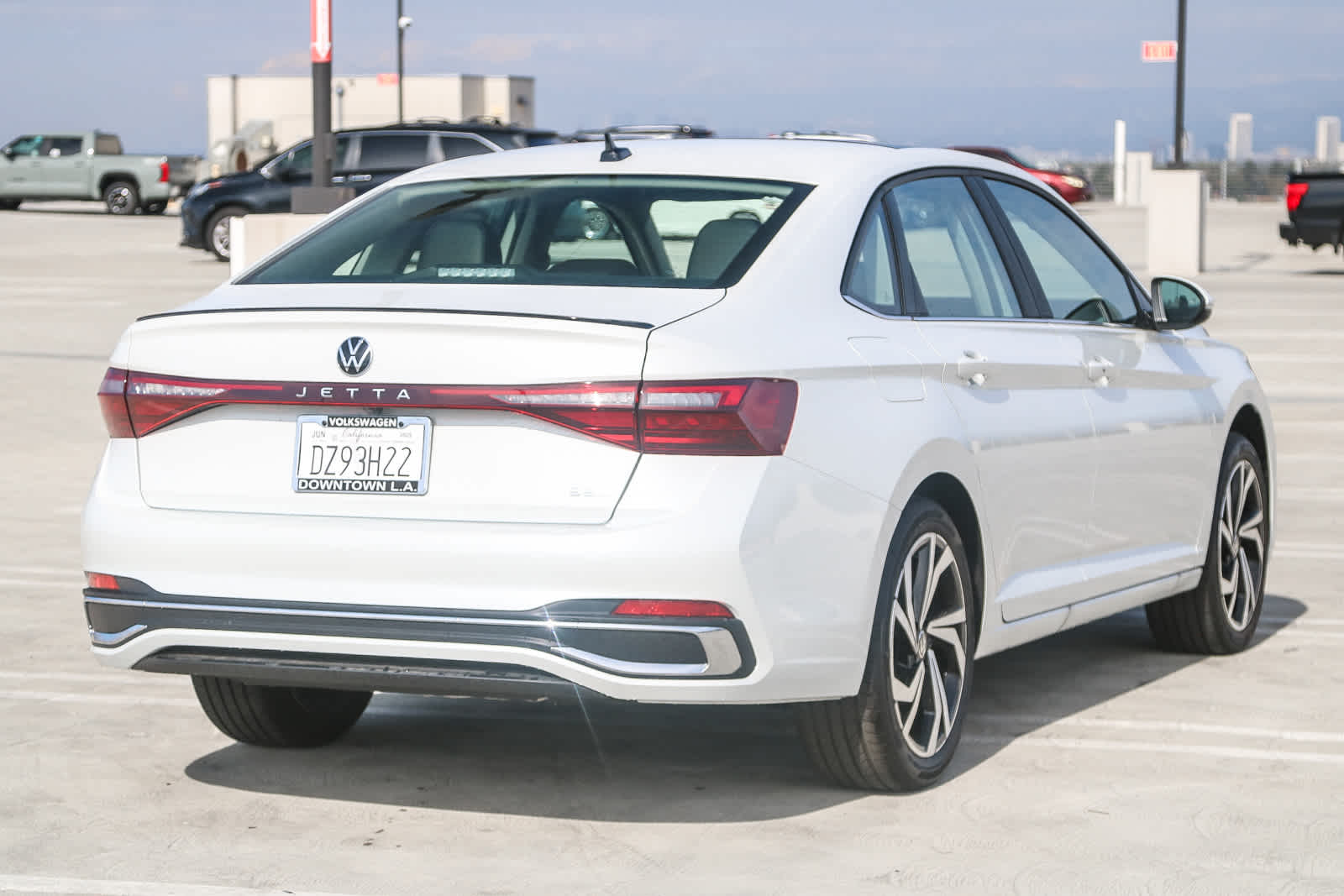 Thumbnail: 2025 Volkswagen Jetta - 6